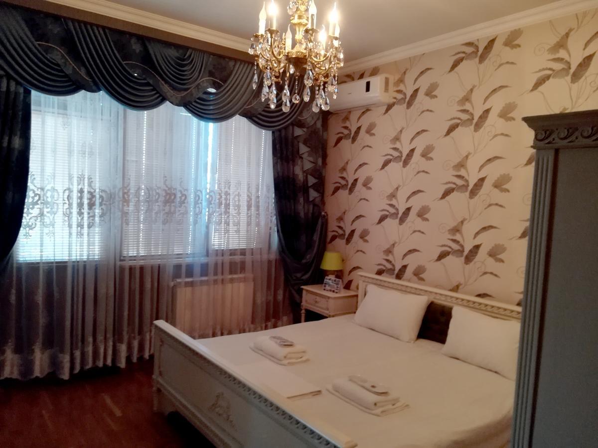 Leon Hotel Tbilisi Exterior photo